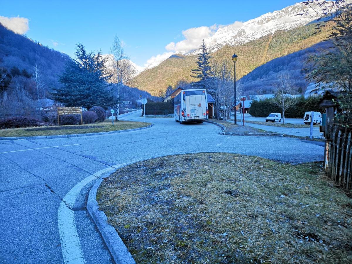 Chalet De L'Oisans Allemont Exterior photo